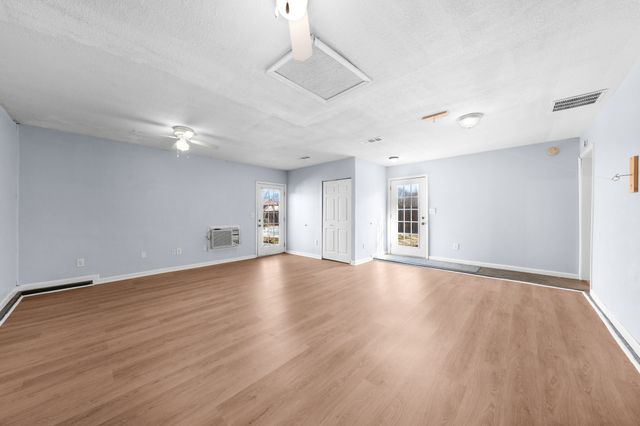 8829 Denver Street, Rowlett, TX 75088