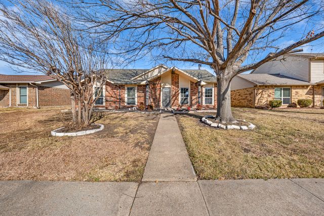 8829 Denver Street, Rowlett, TX 75088