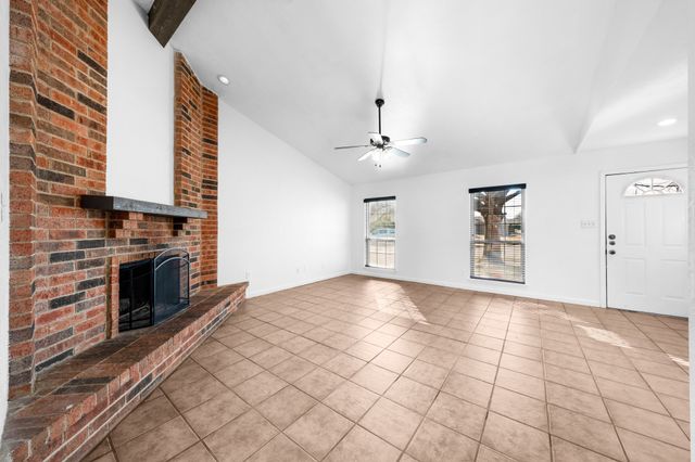 8829 Denver Street, Rowlett, TX 75088