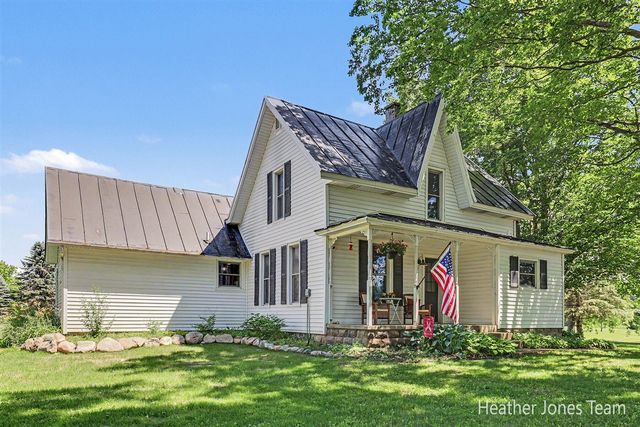 8960 Myers Lake Avenue, Rockford, MI 49341