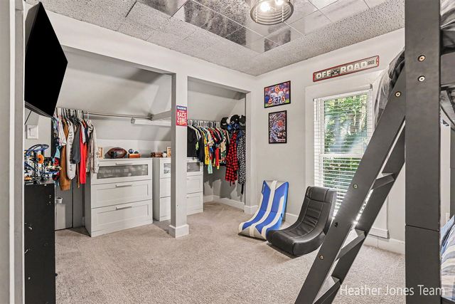 8960 Myers Lake Avenue, Rockford, MI 49341