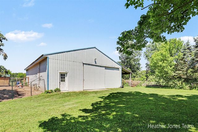 8960 Myers Lake Avenue, Rockford, MI 49341