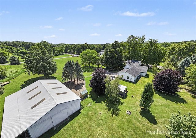 8960 Myers Lake Avenue, Rockford, MI 49341