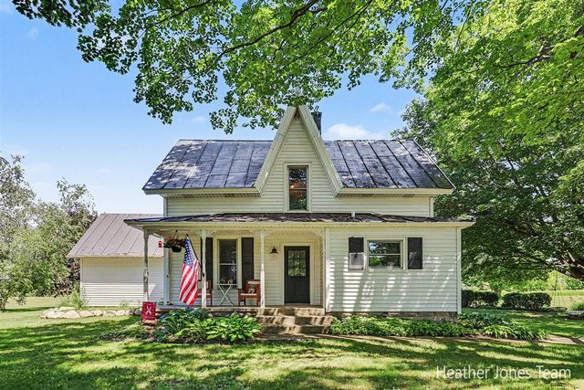 8960 Myers Lake Avenue, Rockford, MI 49341