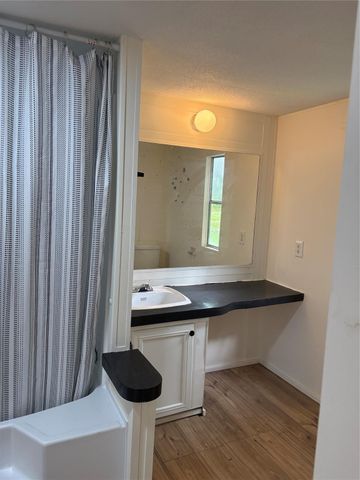 144 Lees Village Rd Road, Livingston, TX 77351