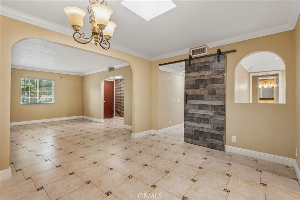 Image 10 of property listing at 703 Via Los Santos, San Dimas, CA 91773