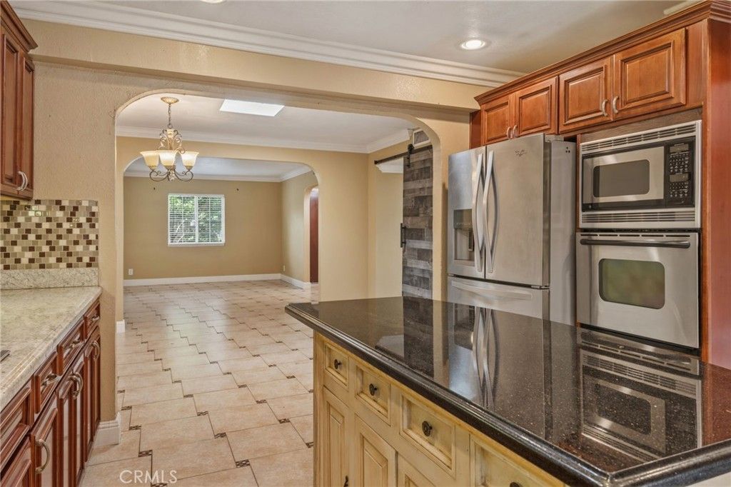 Image 15 of property listing at 703 Via Los Santos, San Dimas, CA 91773