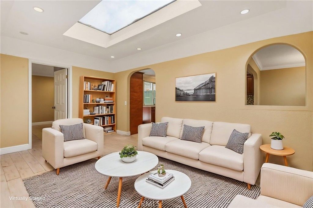 Image 16 of property listing at 703 Via Los Santos, San Dimas, CA 91773