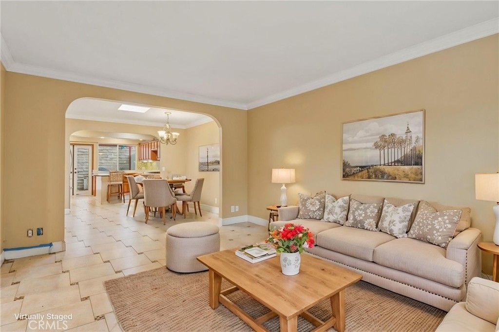 Image 4 of property listing at 703 Via Los Santos, San Dimas, CA 91773