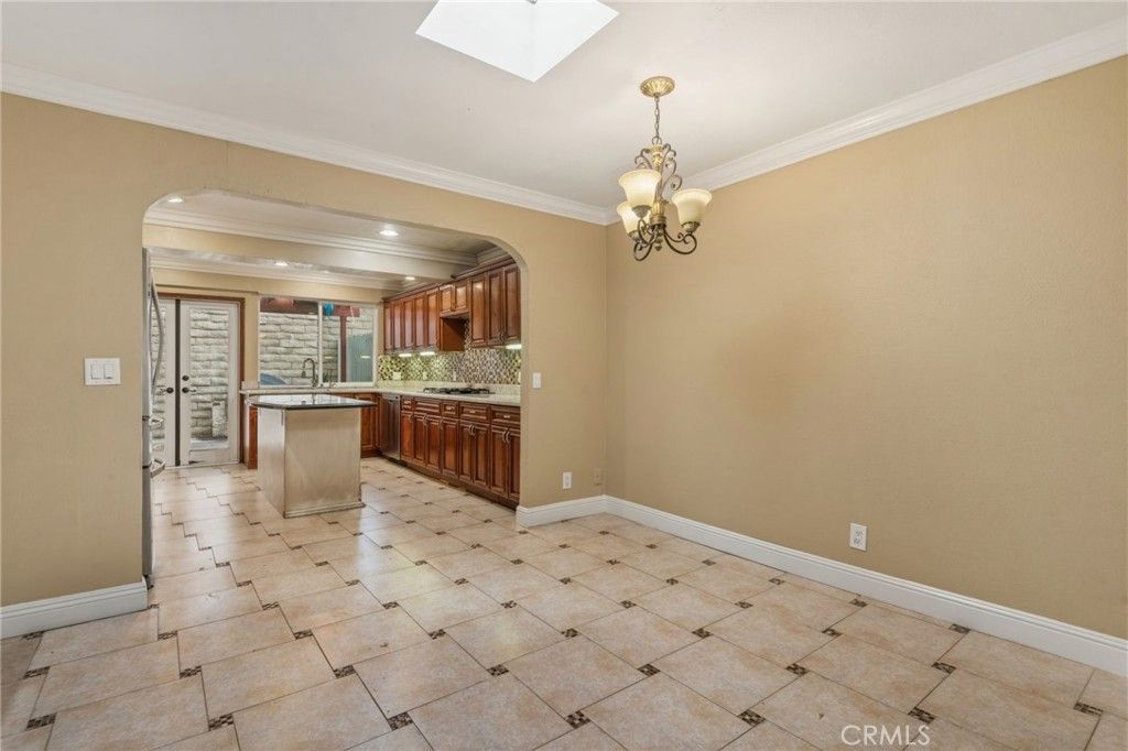 Image 9 of property listing at 703 Via Los Santos, San Dimas, CA 91773