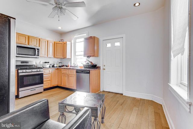 5636 CEDAR AVE, Philadelphia, PA 19143