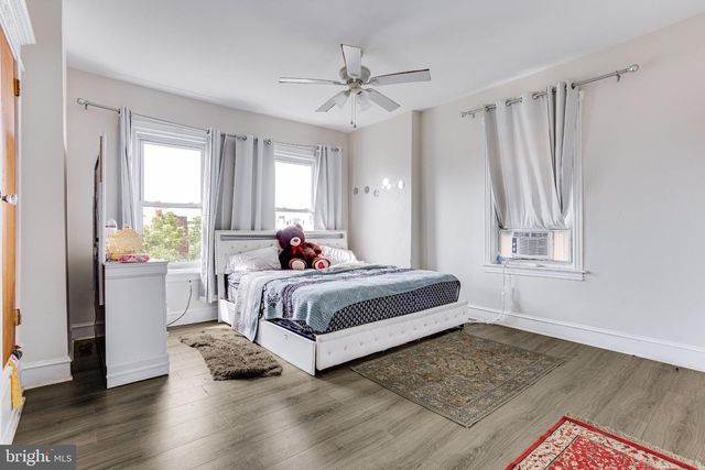 5636 CEDAR AVE, Philadelphia, PA 19143