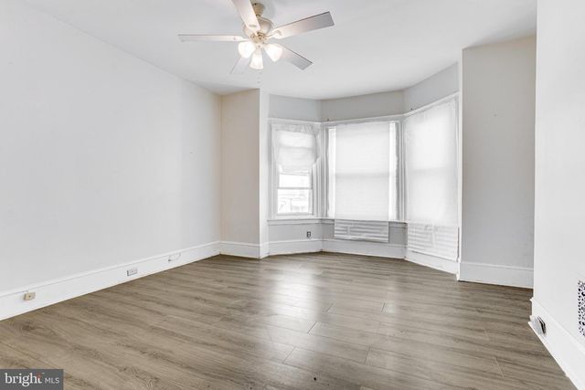 5636 CEDAR AVE, Philadelphia, PA 19143