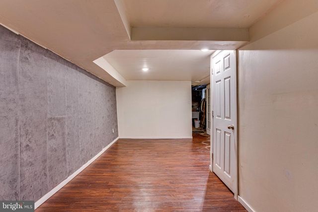 5636 CEDAR AVE, Philadelphia, PA 19143