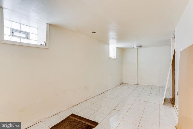 5636 CEDAR AVE, Philadelphia, PA 19143