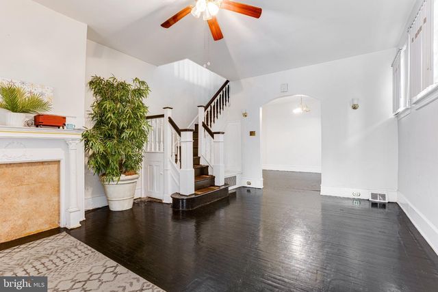 5636 CEDAR AVE, Philadelphia, PA 19143
