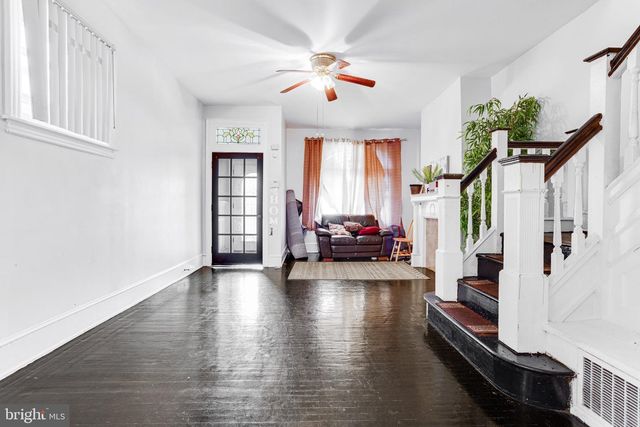 5636 CEDAR AVE, Philadelphia, PA 19143