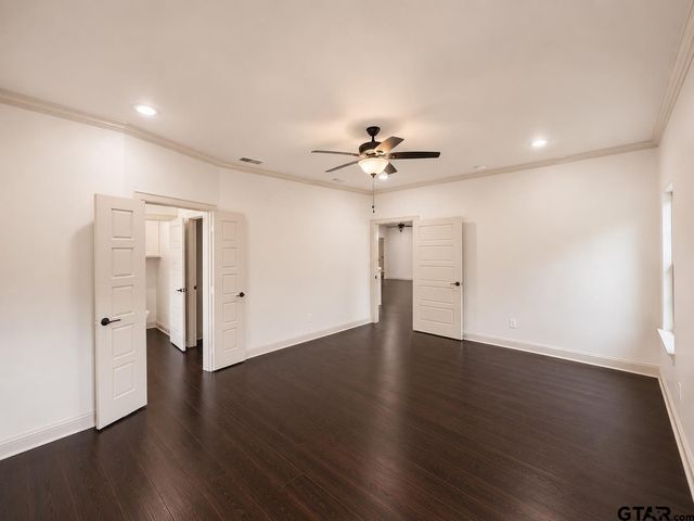 19356 Cedarpark Pl, Lindale, TX 75771