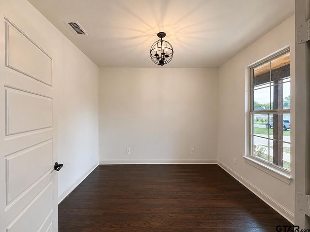 19356 Cedarpark Pl, Lindale, TX 75771
