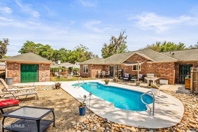 1110 14th Street, Port Royal, SC 29935
