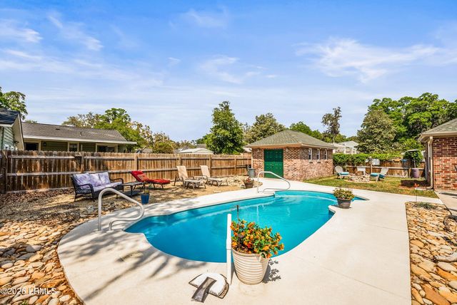 1110 14th Street, Port Royal, SC 29935