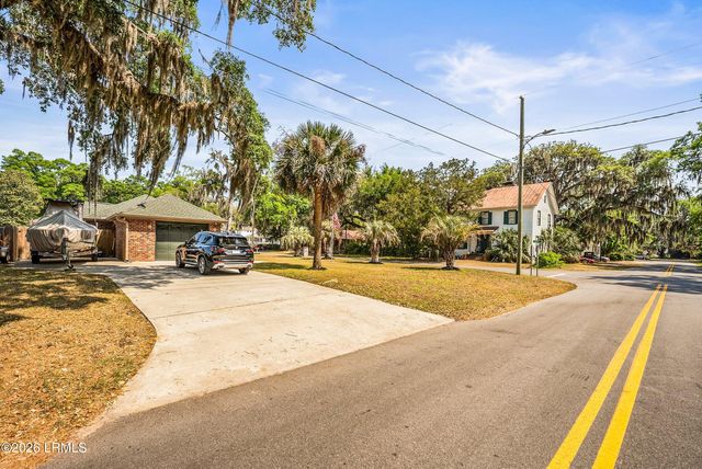 1110 14th Street, Port Royal, SC 29935