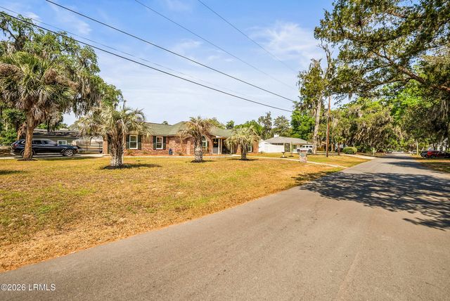 1110 14th Street, Port Royal, SC 29935