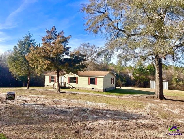 141 Shady Oaks Road, Eastman, GA 31023