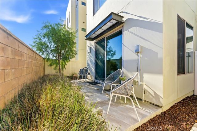 70 Ebb Tide, Newport Beach, CA 92663