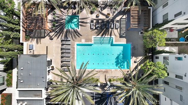 70 Ebb Tide, Newport Beach, CA 92663