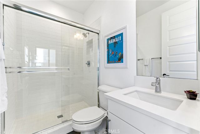 70 Ebb Tide, Newport Beach, CA 92663