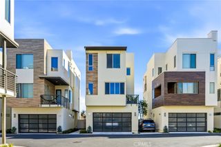 70 Ebb Tide, Newport Beach, CA 92663