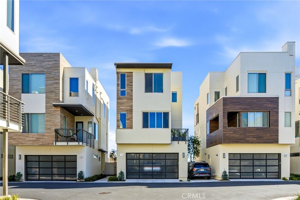 70 Ebb Tide, Newport Beach, CA 92663