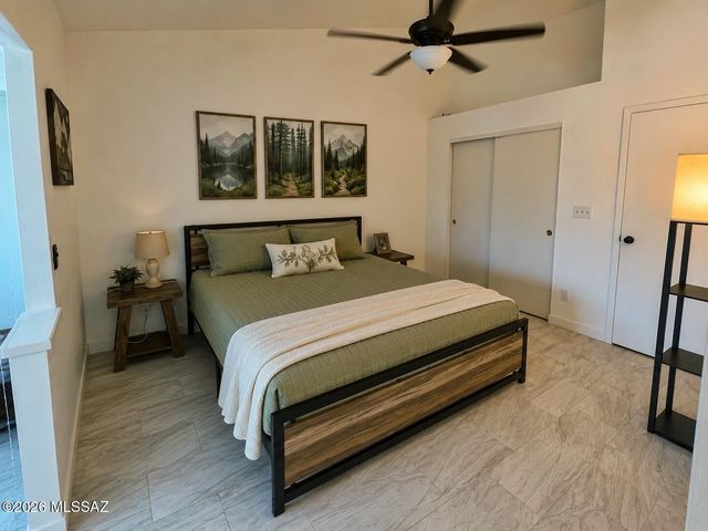 1201 W Elko Street, Tucson, AZ 85704