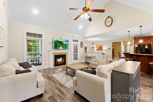 5424 Old Town Lane, Gastonia, NC 28056