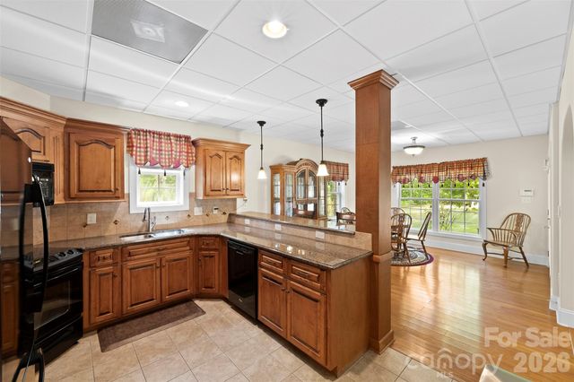 5424 Old Town Lane, Gastonia, NC 28056