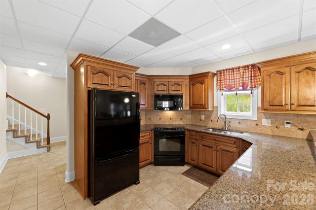 5424 Old Town Lane, Gastonia, NC 28056