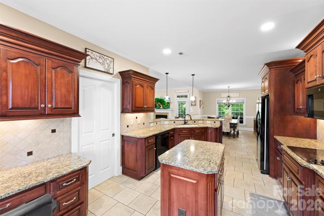 5424 Old Town Lane, Gastonia, NC 28056