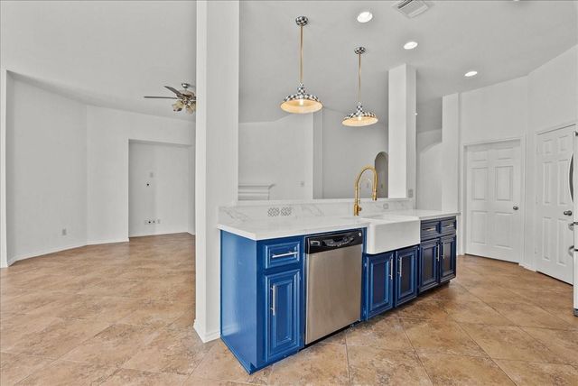 3109 Summerstorm Lane, League City, TX 77573