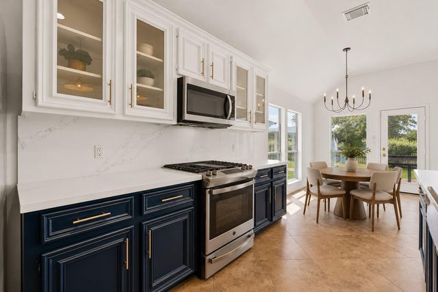 3109 Summerstorm Lane, League City, TX 77573