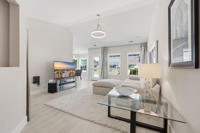 110 Marbella Dr., Murrells Inlet, SC 29576