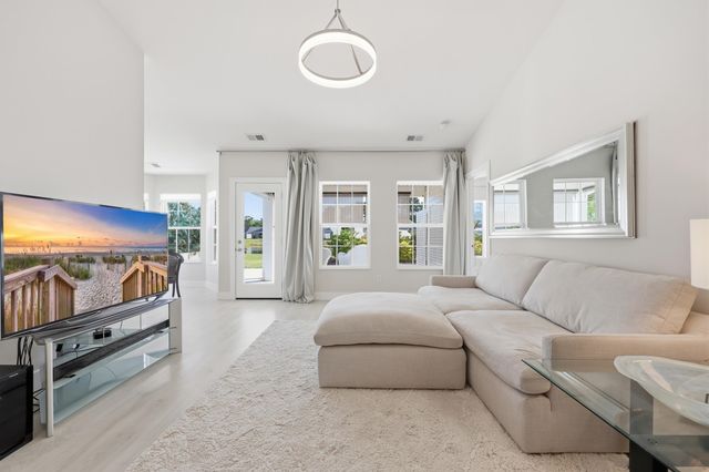 110 Marbella Dr., Murrells Inlet, SC 29576