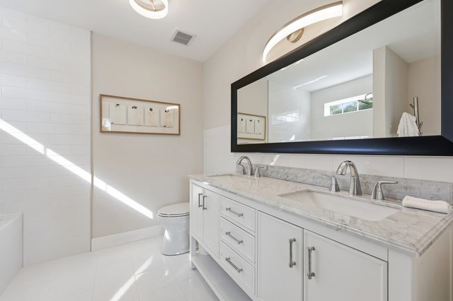 110 Marbella Dr., Murrells Inlet, SC 29576