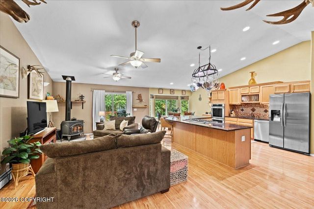 15600 E Rockyridge Circle, Palmer, AK 99645