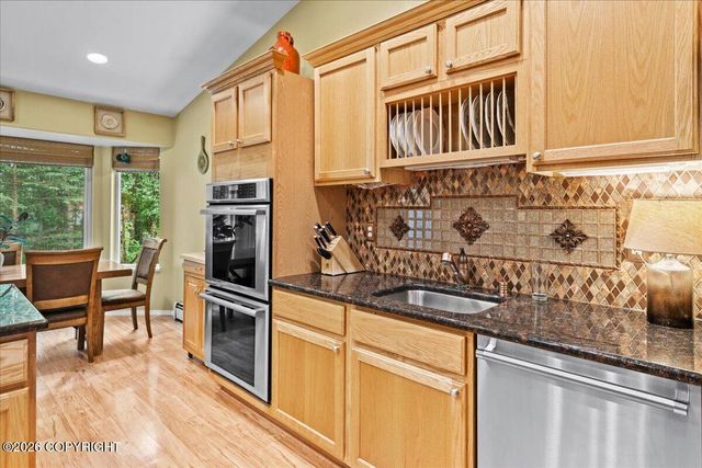 15600 E Rockyridge Circle, Palmer, AK 99645