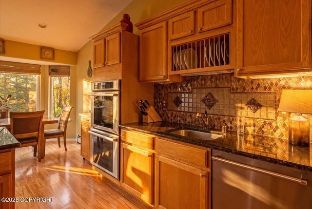 15600 E Rockyridge Circle, Palmer, AK 99645