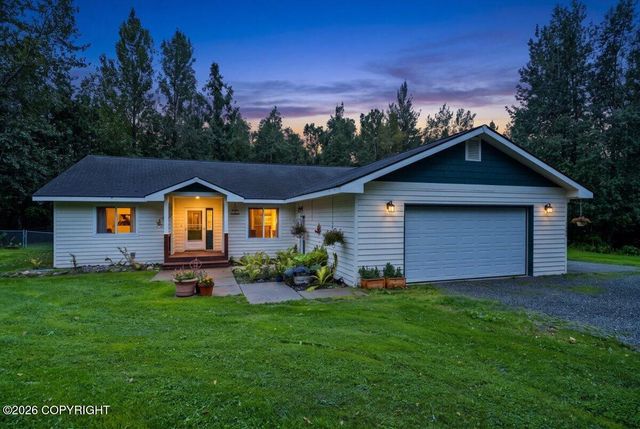 15600 E Rockyridge Circle, Palmer, AK 99645