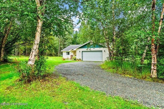 15600 E Rockyridge Circle, Palmer, AK 99645