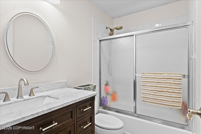 15600 E Rockyridge Circle, Palmer, AK 99645