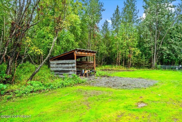 15600 E Rockyridge Circle, Palmer, AK 99645